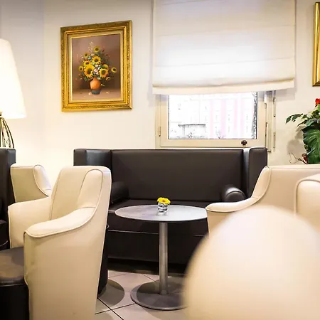 Notre Dame De France Hotel 3*