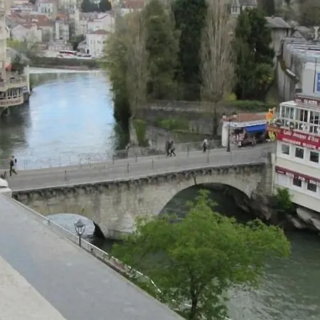 Hotel Notre Dame De France