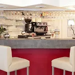 Notre Dame De France Hotel