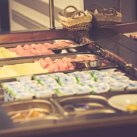 Notre Dame De France