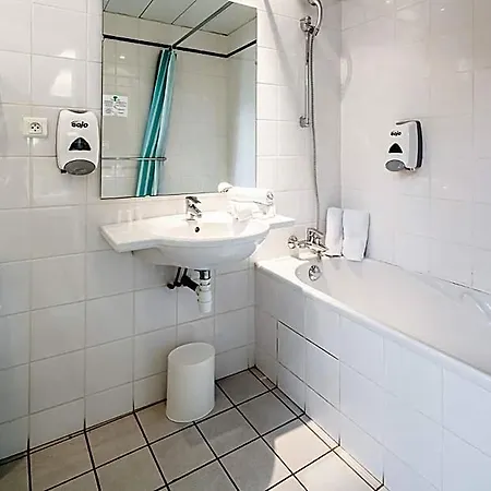 Notre Dame De France Hotel