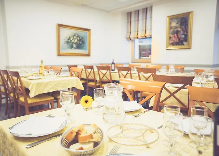 Notre Dame De France Hotell 3*