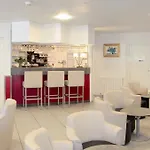 Hotell Notre Dame De France 3*