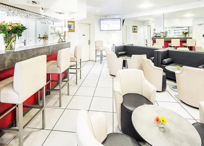 Notre Dame De France ホテル 3*